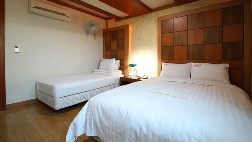 Cherbourg Hotel Τσεονάν Εξωτερικό φωτογραφία